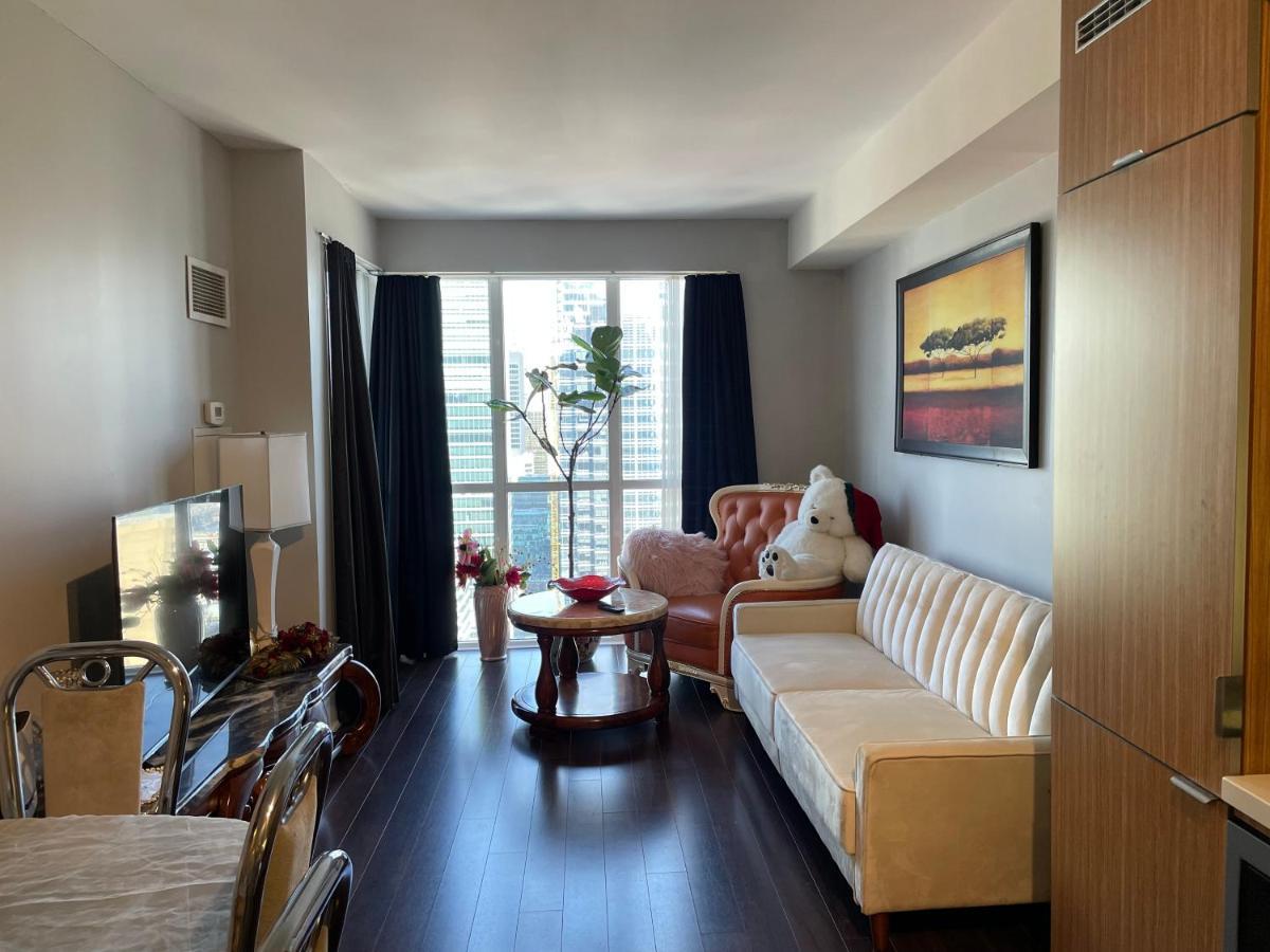 Luxury Condo With Cn Tower View Торонто Экстерьер фото